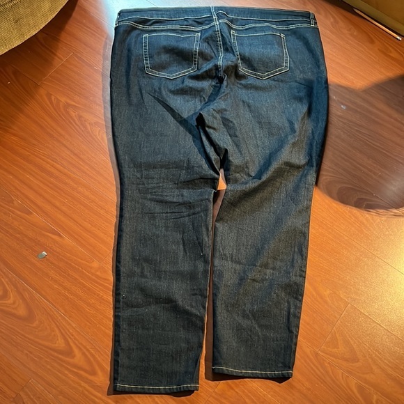 Torrid‎ denim size 24S dark blue 2 pair bundle - Picture 4 of 15